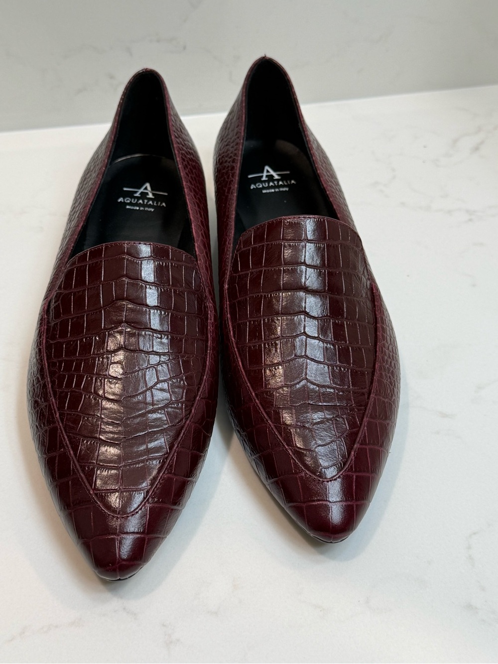 Aquatalia Burgundy Croc-Embossed Pointed Leather Loafers women’s 8.5
